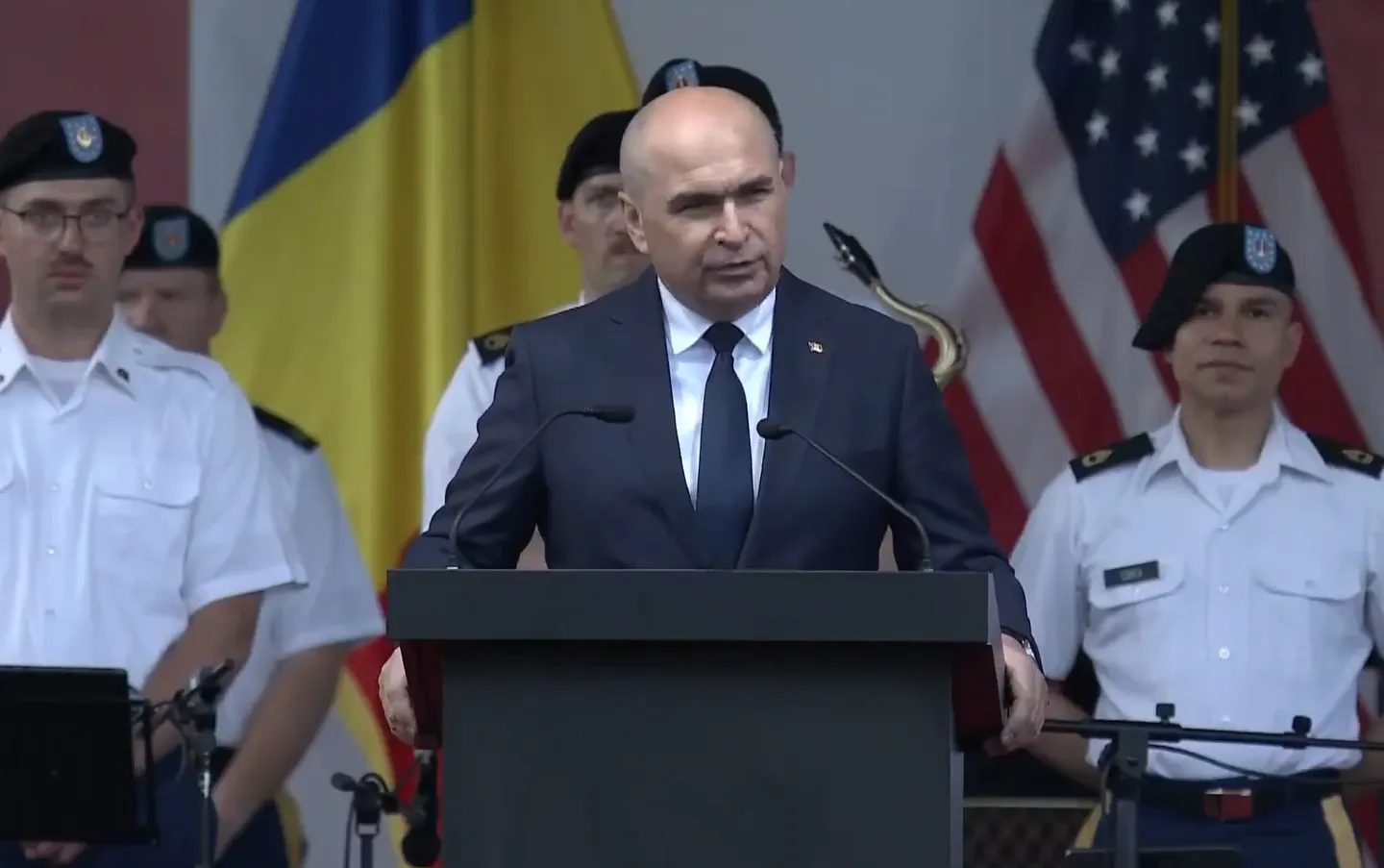 Ilie Bolojan, la recepția de Ziua SUA: „Militarii americani reprezintă coloana vertebrală a NATO în regiune”
