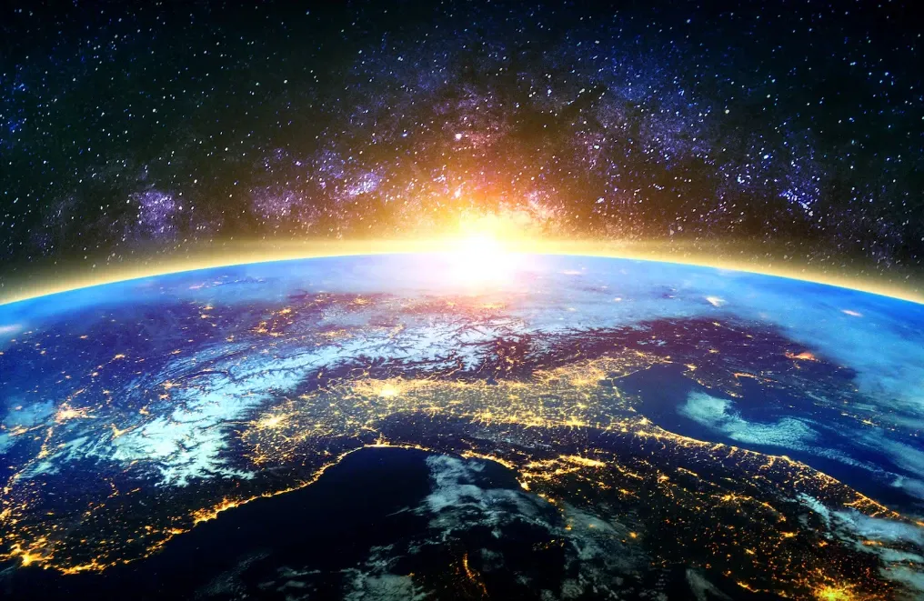 Apocalipsa cosmică a fost rescrisă. Pământul ar putea scăpa de sfârșitul lumii provocat de Soare