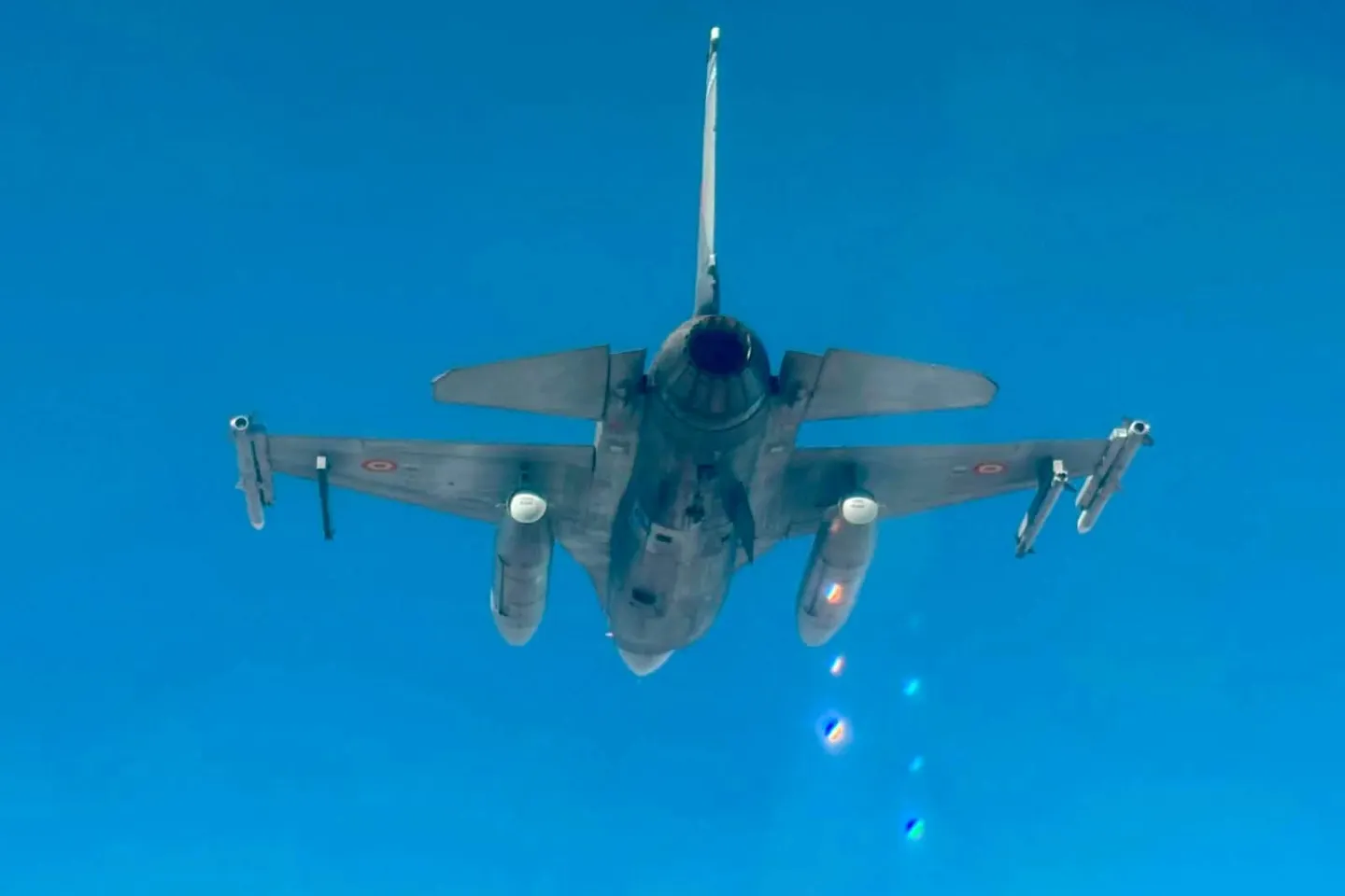Primele imagini din misiunea în care piloții români au neutralizat a treia dronă pătrunsă în spațiul aerian al României