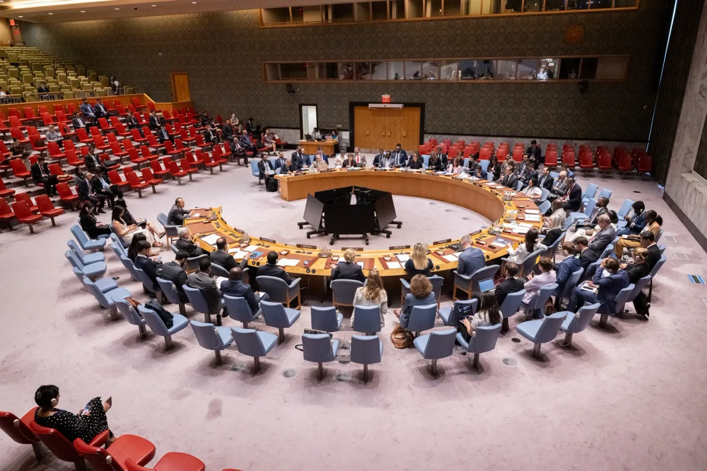 Conflict la scenă deschisă între SUA și Franța la ONU – delegația americană a părăsit ședința Consiliului de Securitate