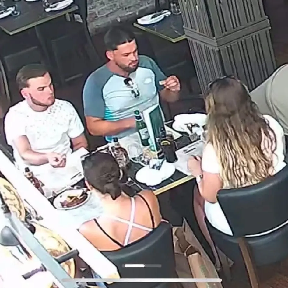 Au comandat preparate de aproape 500 de euro, apoi au plecat fără să plătească. Scandal într-un restaurant după ce au reclamat gustul homarului