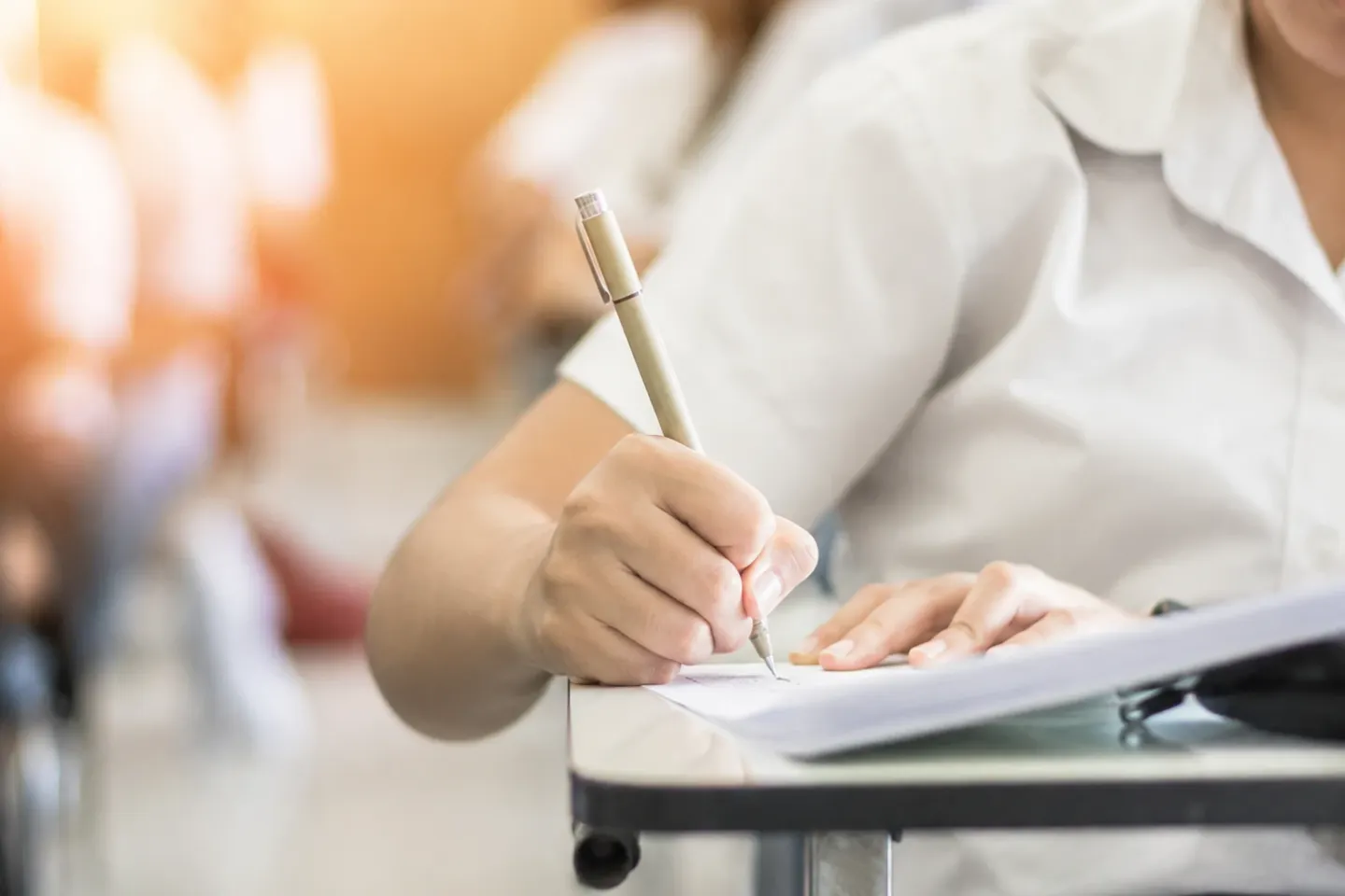 Peste 33.000 de candidați susțin examenul național de Bacalaureat în sesiunea de toamnă: primele rezultate, pe 18 august. Calendarul probelor