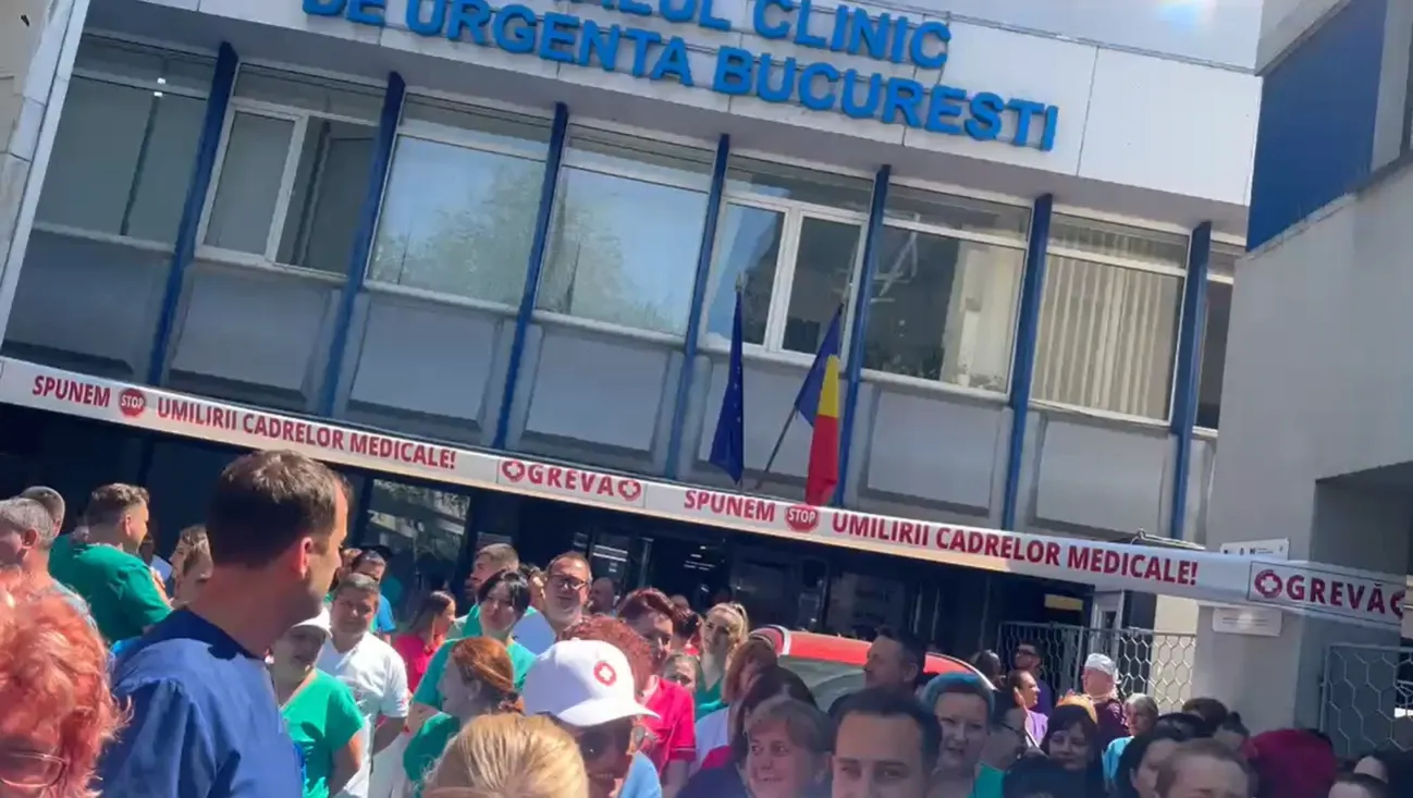 „Este o bătaie de joc”. Greva din spitale continuă, iar sindicaliștii amenință să mute protestele în stradă