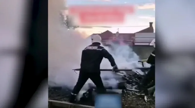 Incendiu lângă calea ferată. Circulația trenurilor a fost oprită