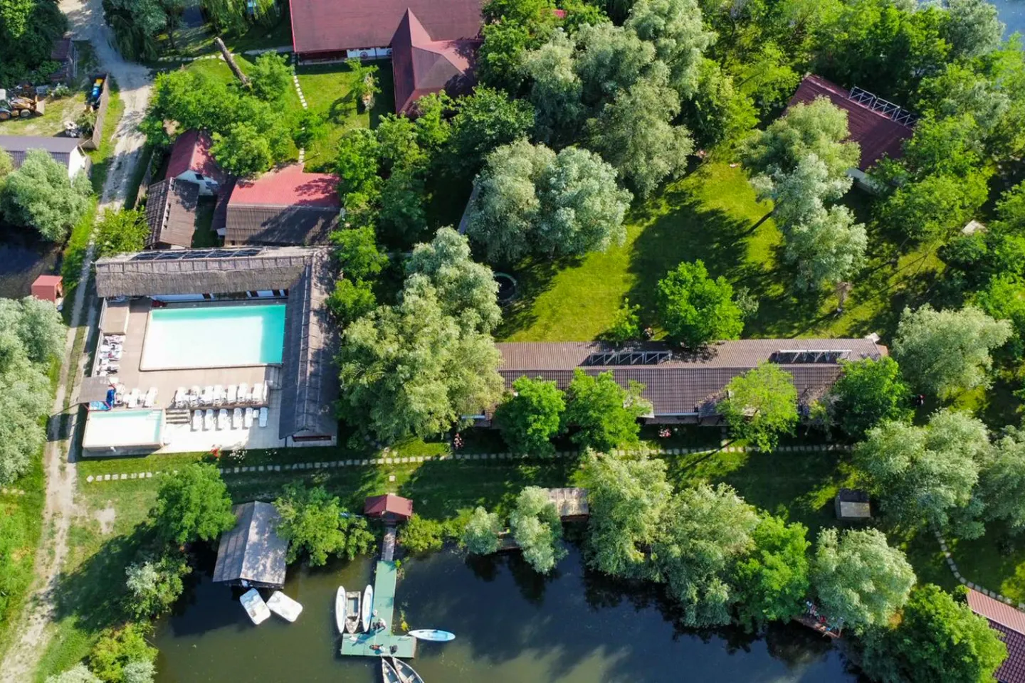 O insulă privată din Delta Dunării a fost scoasă la vânzare. Prețul este ca al unui apartament de lux