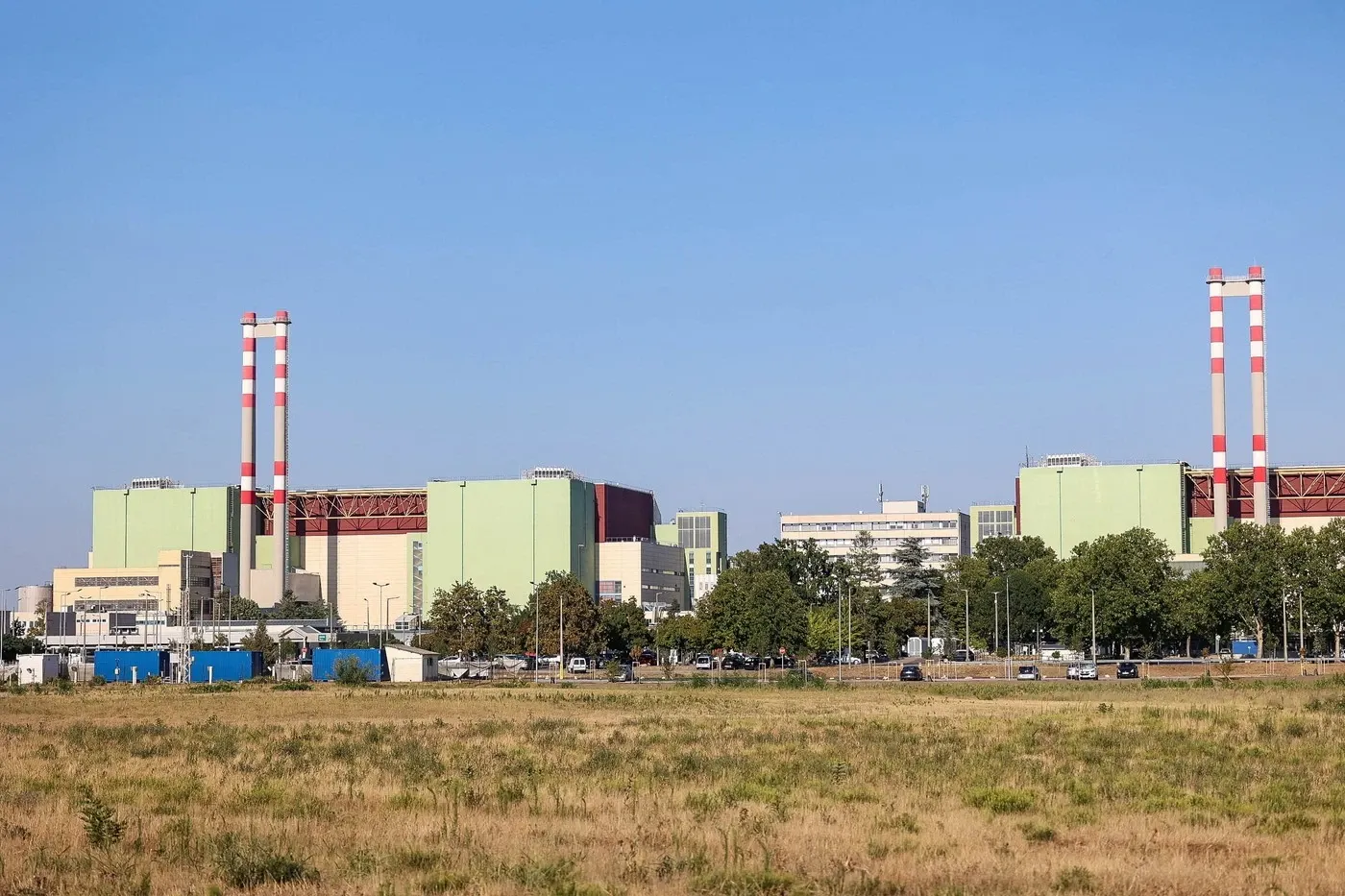 Încă o țară se pregătește să oprească cea mai mare centrală nucleară. Debitul Dunării a ajuns la un nivel critic