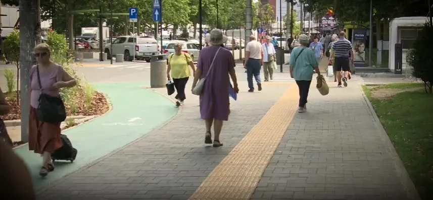 Pensionarii au nevoie de 5.000 de lei pentru un trai decent. Cât au pierdut din cauza scumpirilor?