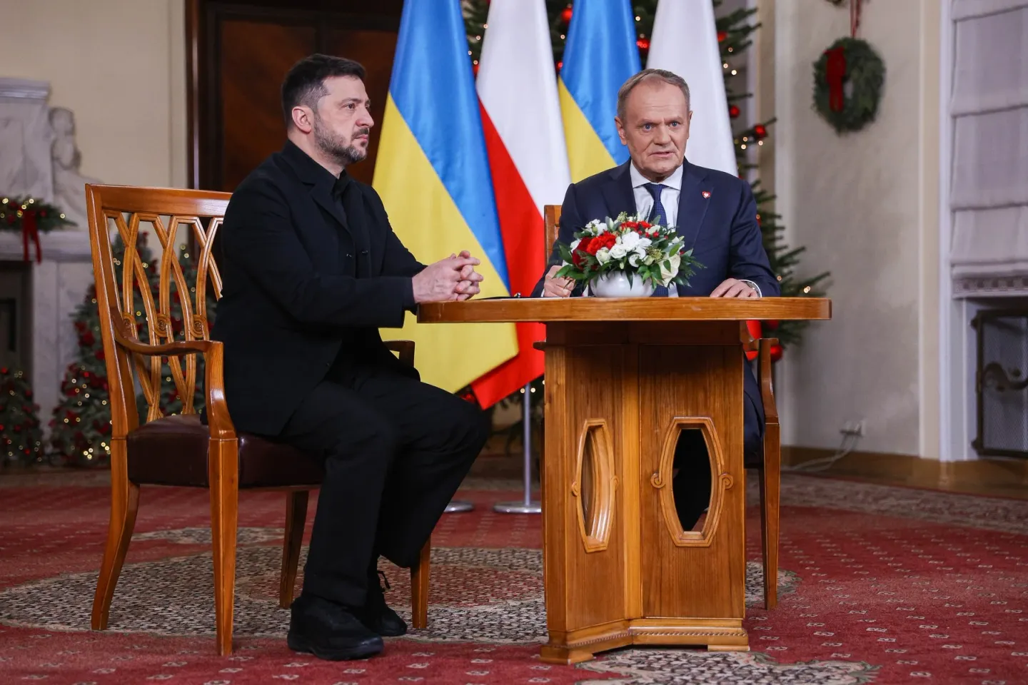 Zelenski se întâlnește cu Tusk în Polonia. Pe agenda discuțiilor, apărarea, relațiile Ucraina-Polonia și vizita liderului de la Kiev în SUA