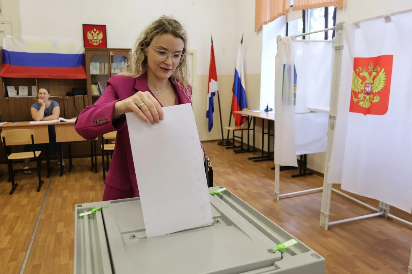Alegerile din Rusia se apropie de final. Ce partid controlează cursa pentru cele 450 de locuri din Duma de Stat