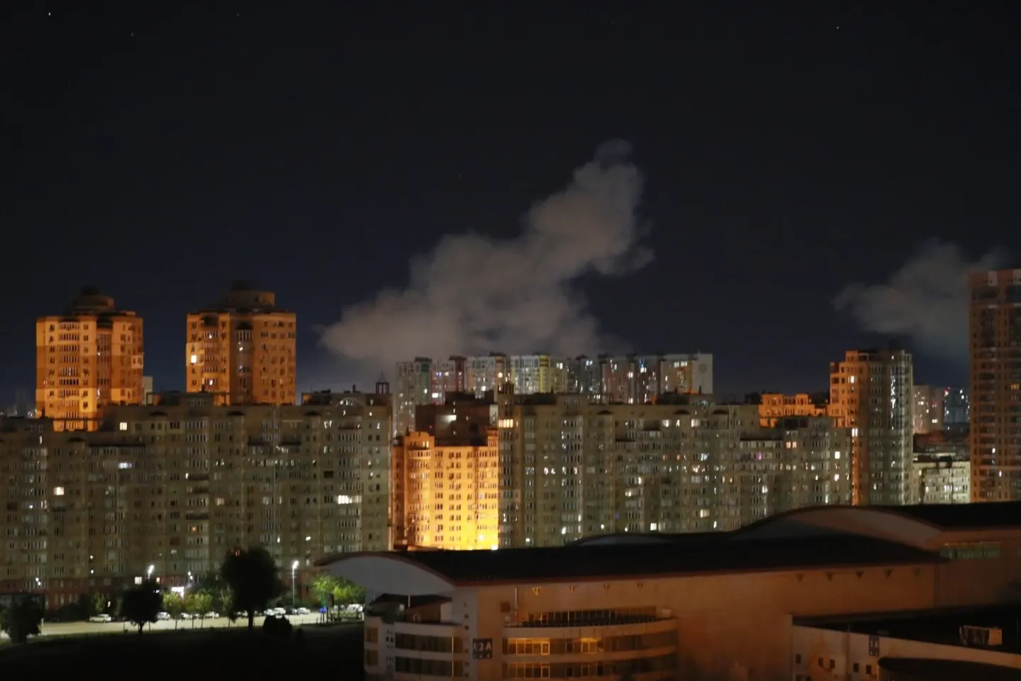 Noi atacuri rusești cu drone în regiunea Kiev. O femeie și trei copii au murit