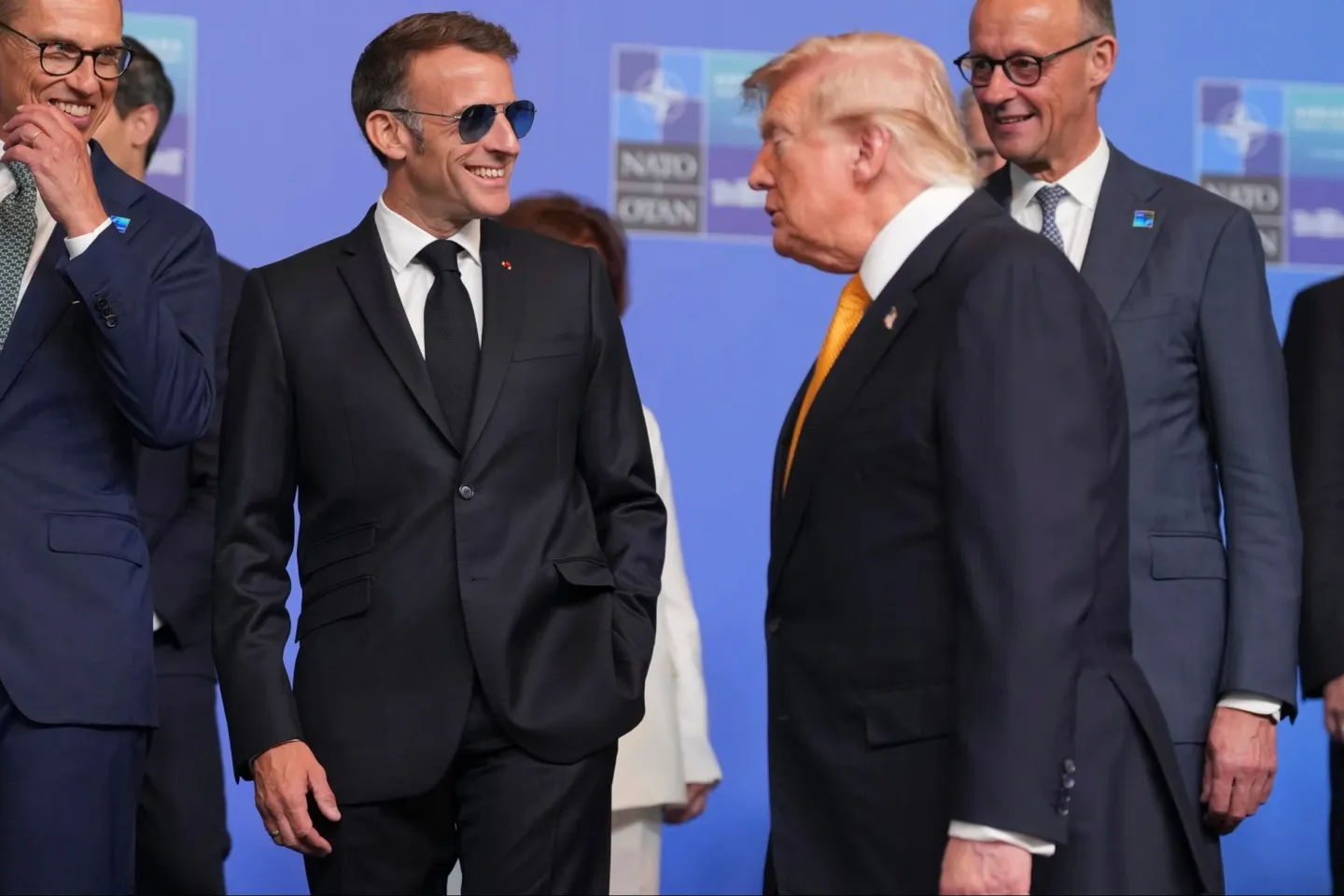Macron vrea să-l convingă pe Trump să nu renunțe la Ucraina. Discuție crucială la New York