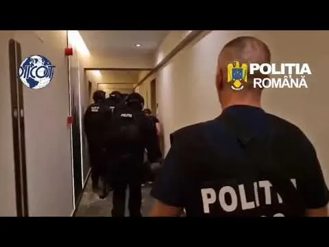 Un rapper periculos căutat în Suedia a fost prins în România. Era dat în urmărire pentru fapte de mare violență