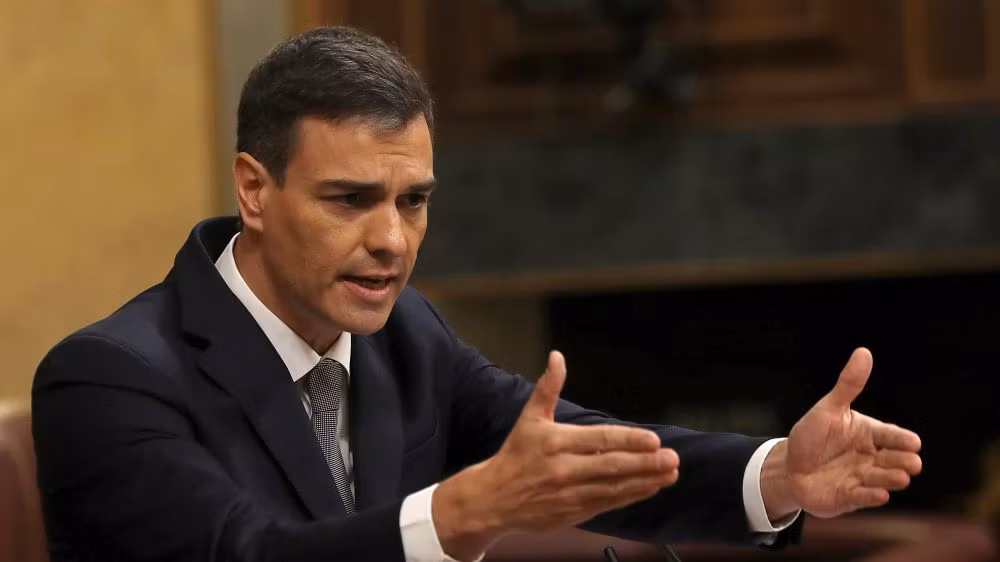Avionul premierului spaniol, Pedro Sanchez, care se deplasa spre Armenia, a aterizat de urgență în Turcia