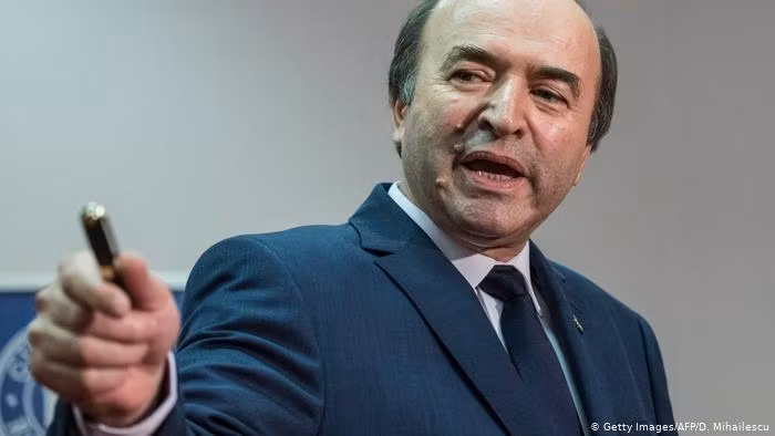 Tudorel Toader: ”Dacă l-au demis pe Bolojan, nu îl pot susține. Președintele și Parlamentul să regleze situația”