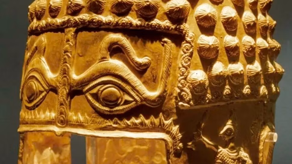 Românii vor putea admira coiful de aur de la Coțofenești. MNIR anunță zilele în care expoziția va fi deschisă publicului 