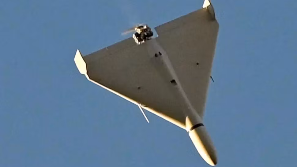 Alertă la Vama Veche după descoperirea unor bucăți de dronă pe plajă