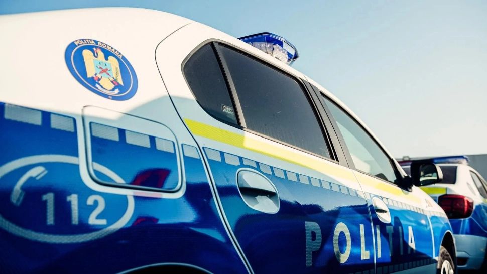 Accident cu patru mașini pe DN2A Slobozia-Urziceni.Patru persoane au fost rănite, traficul este blocat