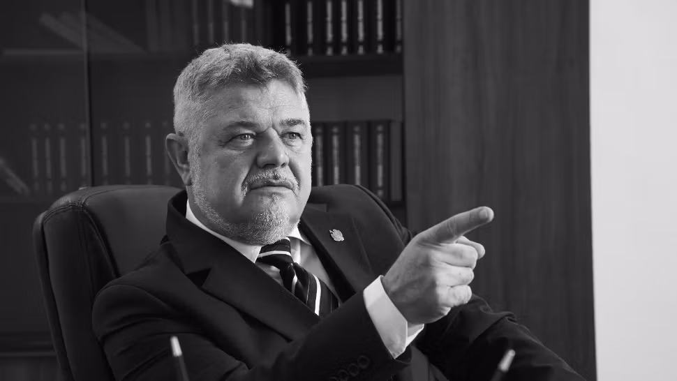 Bomba momentului: mișcarea pregătită de Ilie Bolojan. Ninel Peia: „Dominic Fritz este deja condamnat!”