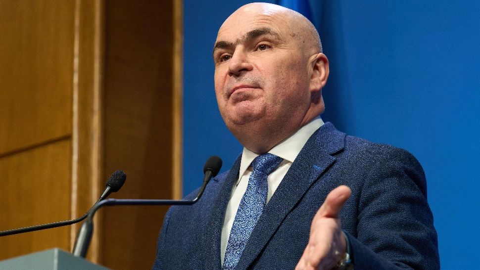 Criză totală în Coaliție: Premierul Bolojan anunță că rămâne în funcție în ciuda presiunilor PSD. Ce spune despre Nicușor Dan