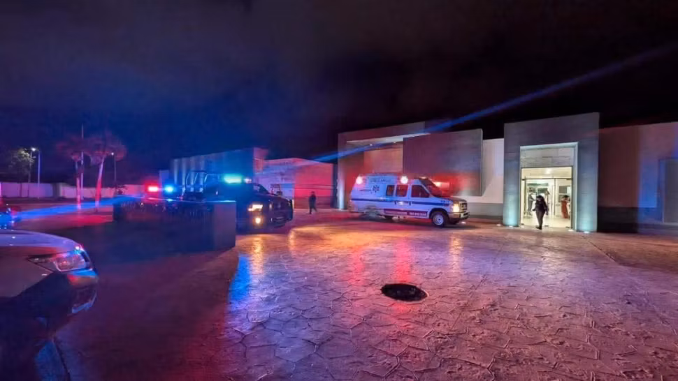 Copil român de 2 ani, transportat de urgență la spital în Tulum. Băiatul a băut benzină, din greșeală, în timp ce se afla în vacanță