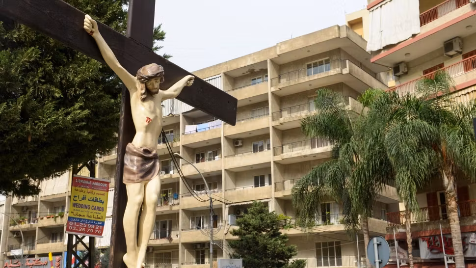 Premierul Netanyahu reacționează după apariția imaginilor cu un soldat israelian care lovește o statuie a lui Iisus