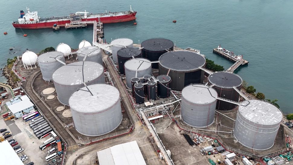 China a dat lovitura în criza petrolului: Beijingul și-a făcut rezerve uriașe înainte de declanșarea conflictului, Statele Unite și le-au golit