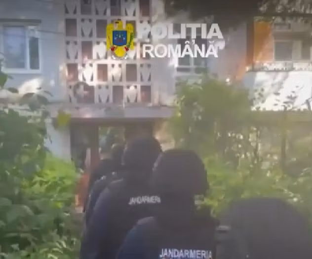 Escrocherie de amploare în Ploiești: un tânăr s-a dat drept procuror DIICOT și ofițer SRI și ar fi obținut zeci de mii de euro de la cunoscuți