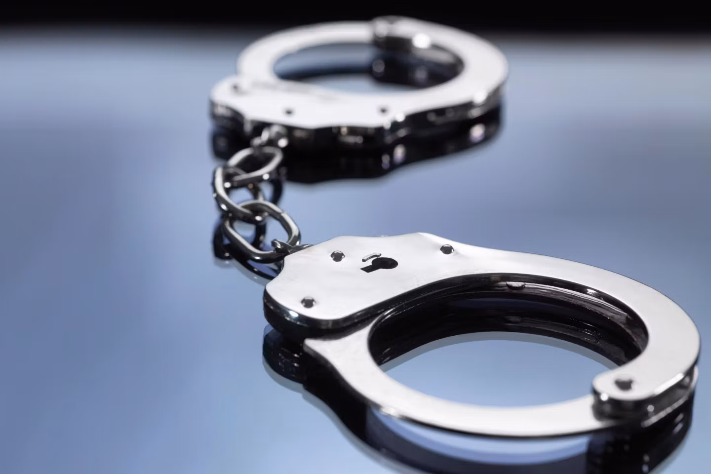 Bărbat de 32 de ani din Călărași, arestat pentru viol și tentativă de viol asupra a două minore