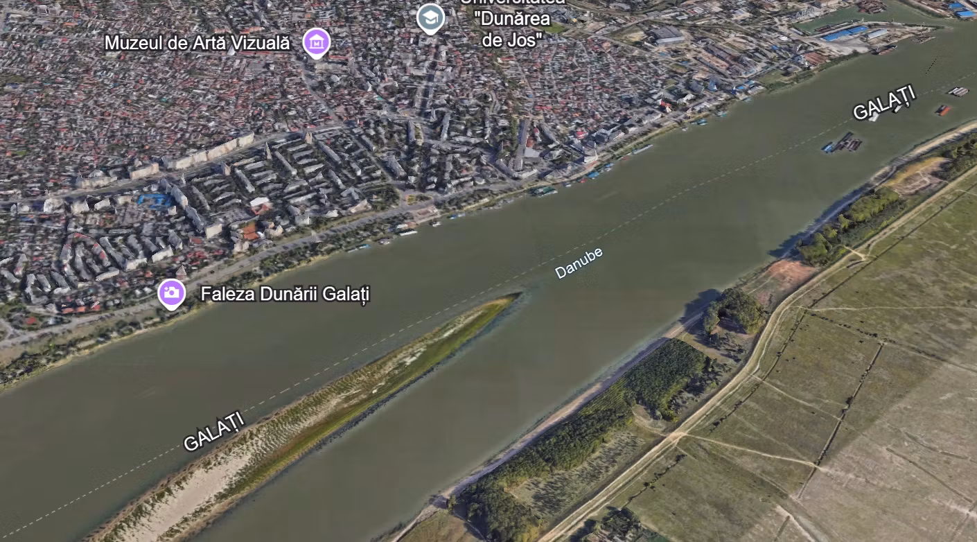 Cât de aproape de graniță se află blocul din Galați lovit de dronă. Un incident asemănător a avut loc în urmă cu o lună în zona respectivă