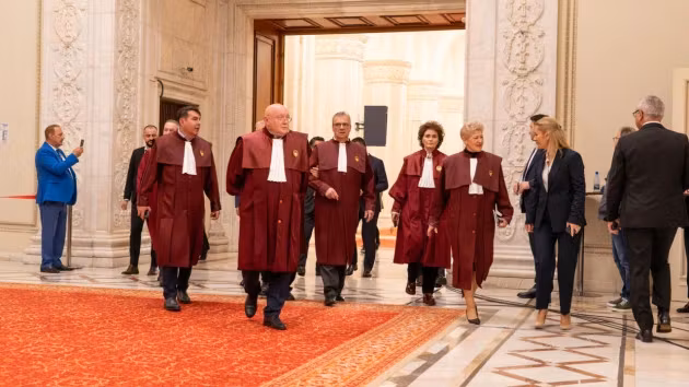 Magistrații amenință că vor da în judecată guvernul