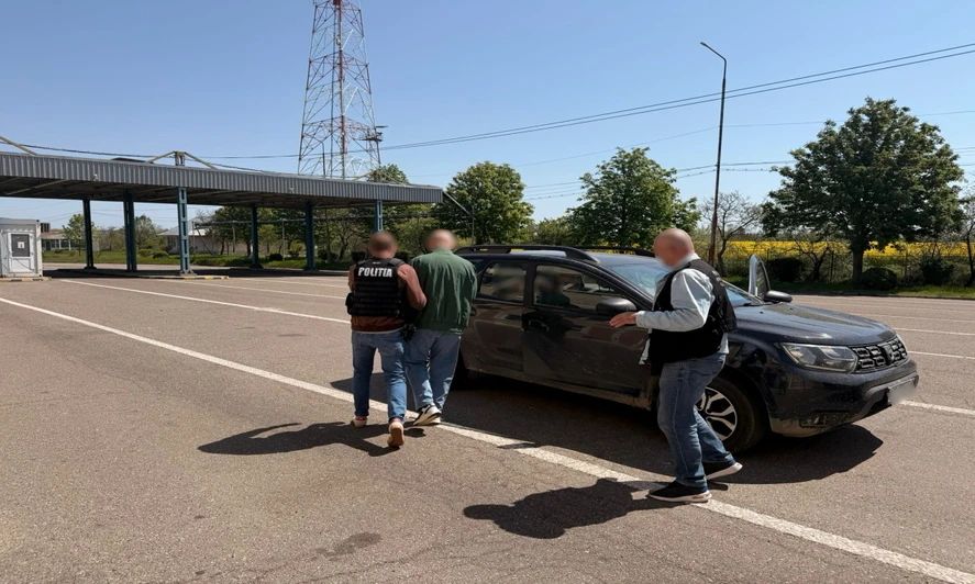 Cetățean moldovean căutat pentru trei crime în Rusia, depistat la intrarea în România
