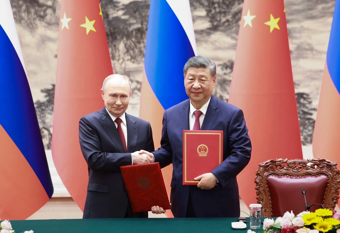Putin și Xi visează la 150 de ani de viață. Rusia și China au semnat un acord pentru „îmbătrânire sănătoasă” și cercetări despre longevitate