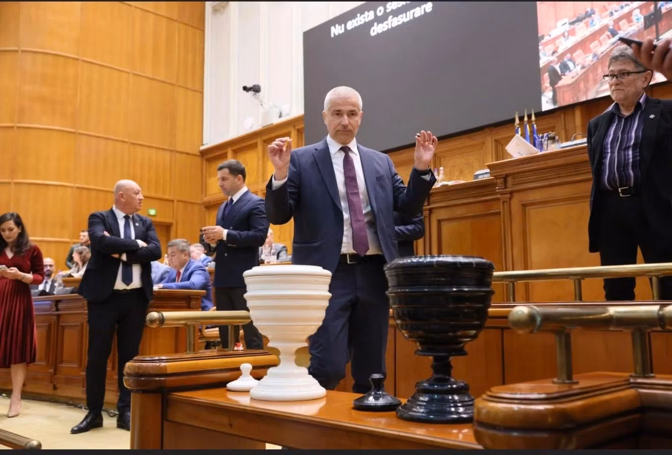 Radu Marinescu, după votul istoric din Parlament: „Asta înseamnă, simplu, democrație, cel mai bun antidot pentru mesianismul politic”