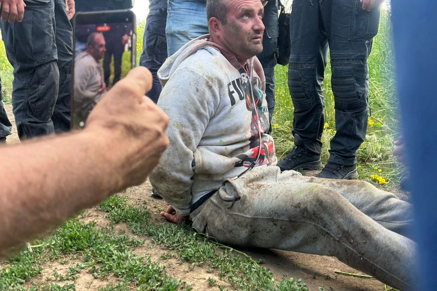 Bărbatul suspectat că a ucis o tânără de 18 ani a fost PRINS. Și-a recunoscut imediat fapta 