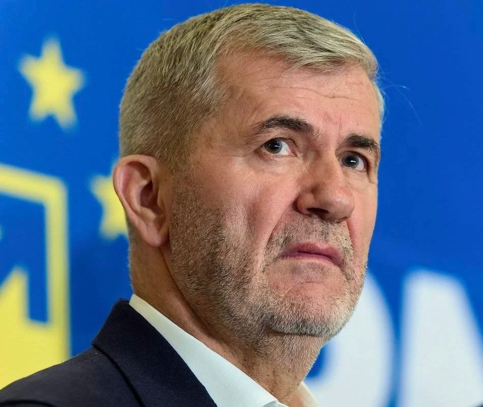 PSD, lăsat pe dinafară? Șeful PNL Botoșani vrea alianță PNL-USR-UDMR