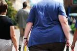 Caz revoltător în SUA: Un copil care avea 116 kilograme, la 7 ani, a murit. Părinții lui, acuzați de omor din culpă