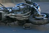 Tânără de 17 ani, transportată la spital după un accident cu motocicleta
