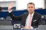 Cine este premierul propus de Ilie Bolojan și ce legături secrete are cu Berlinul