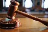 Premieră într-un tribunal din Anglia: o femeie a câștigat procesul cu ajutorul unui avocat AI. Câți bani a scos din buzunar