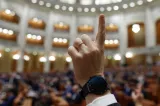 Sancțiuni mai dure și controale extinse pe averi: Proiectul de integritate a fost adoptat de deputați