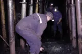 Minerii din Gorj acuză că nu și-au mai primit salariile de luni bune. Sunt trimiși în instanță pentru a-și recupera drepturile