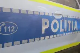 Un șofer de 76 de ani a lovit opt mașini, inclusiv o autospecială de Poliție. Bărbatul ar fi intrat pe sens interzis
