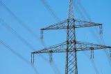 Furtunile au lăsat zeci de mii de consumatori fără curent electric. Intervenții susținute în mai multe județe