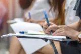 Peste 9.600 de profesori susțin marți proba scrisă la Definitivat, în 42 de centre din țară