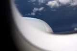 Zbor anulat la Salonic după ce o pasăre a ajuns în motorul avionului. Peste 150 de pasageri, blocați pe aeroport