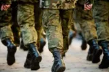 O țară din Europa caută 350.000 de angajați în industria de apărare. Salariile pot ajunge la 80.000 de euro pe an