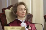 Un fost președinte CSM vrea demisia Siminei Tănăsescu după întâlnirea de taină cu Bolojan