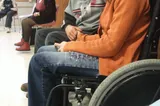 Schimbări majore în București: Primăria taie din ajutorul oferit copiilor cu dizabilități