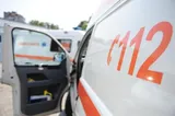 Accident grav în Vâlcea: un autoturism s-a prăbușit 300 de metri într-o prăpastie. Un bărbat a murit, iar mașina a fost distrusă de flăcări