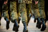 Caz șocant în Dâmbovița. Soldat gradat profesionsit arestat preventiv după ce a determinat trei fete de 12, 13 şi 14 ani să întreţină relaţii sexuale cu el